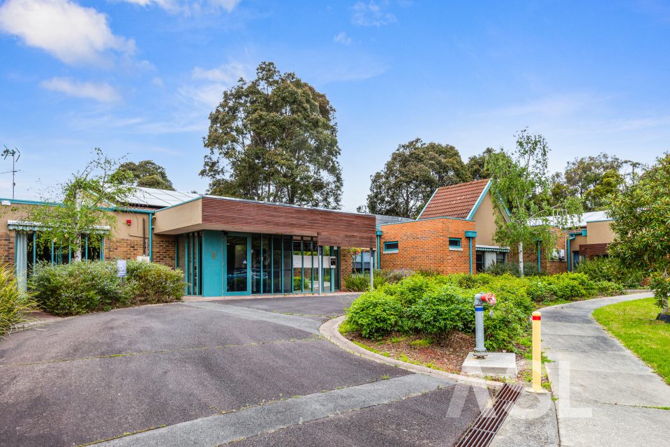 Luxury resort style former Aged Care facility in the heart of Wheelers Hill