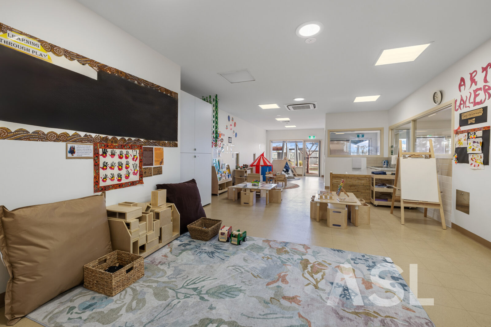 025_Open2view_ID976606-166_-_180_Monash_Drive