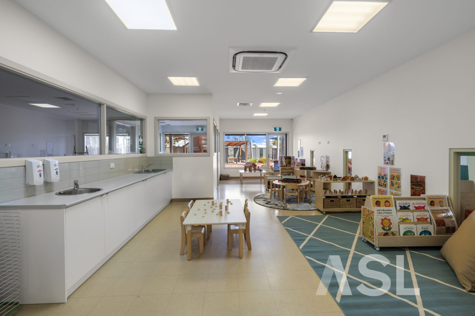 026_Open2view_ID976606-166_-_180_Monash_Drive