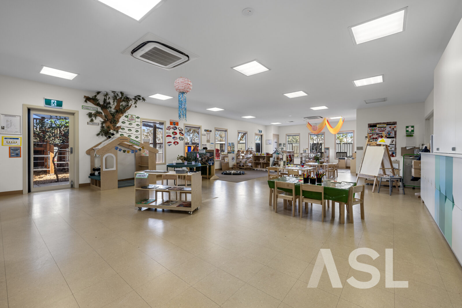 029_Open2view_ID976606-166_-_180_Monash_Drive