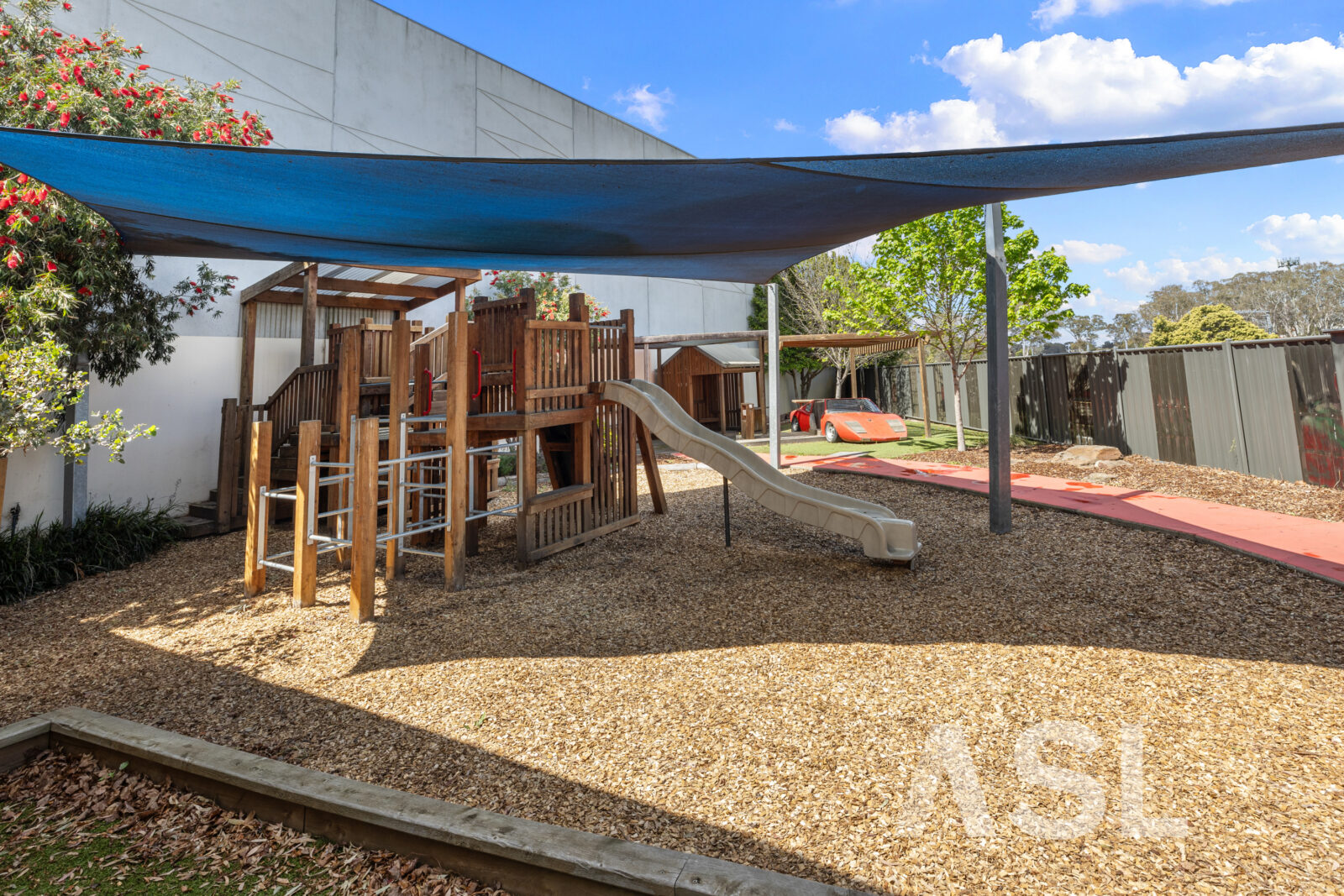 030_Open2view_ID976606-166_-_180_Monash_Drive