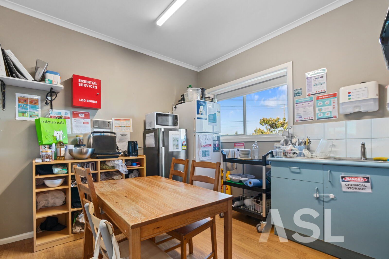 023_Open2view_ID984396-736_-_738_Heatherton_Road