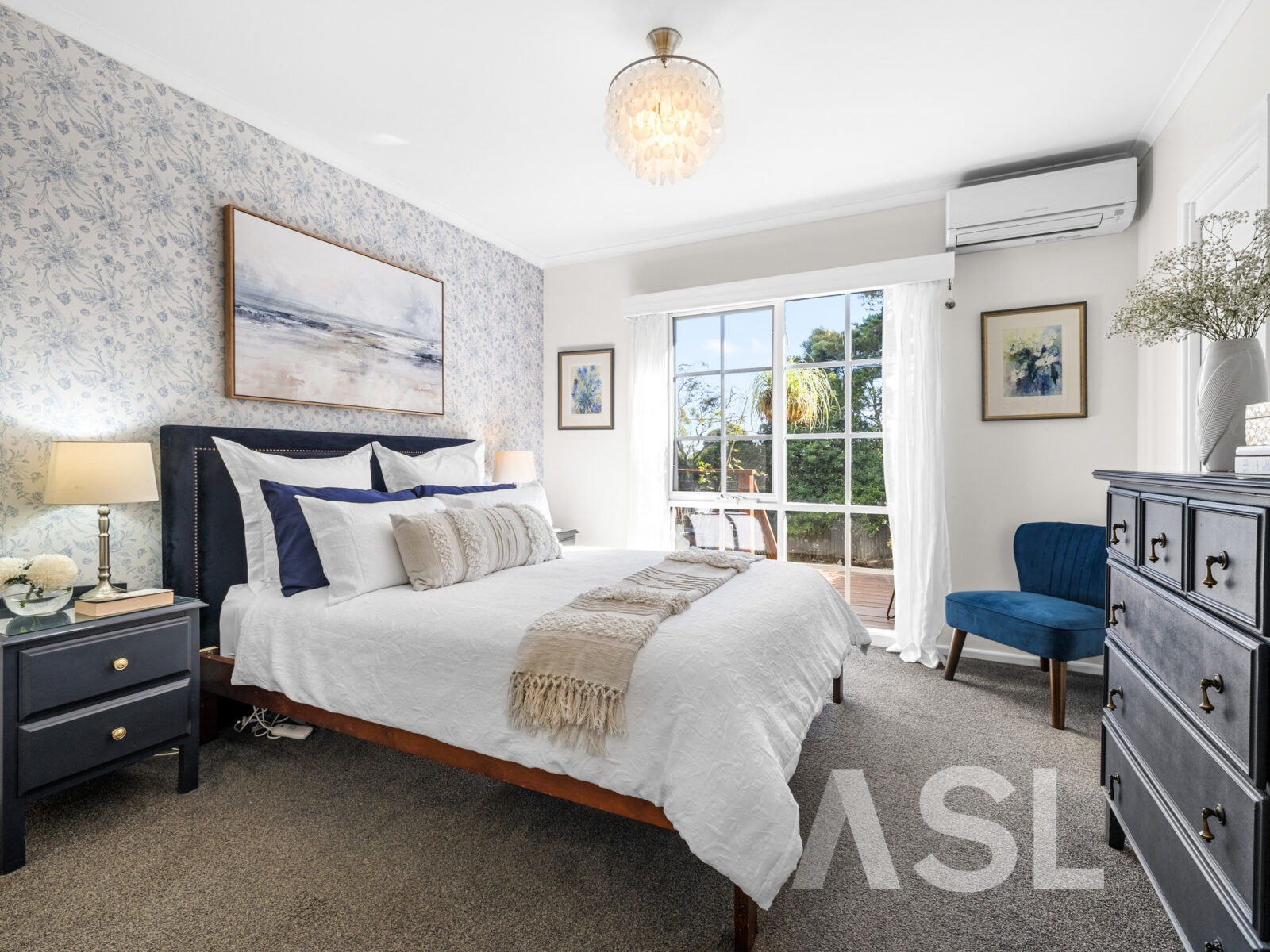 029_Open2view_ID996870-2_Highview_Drive