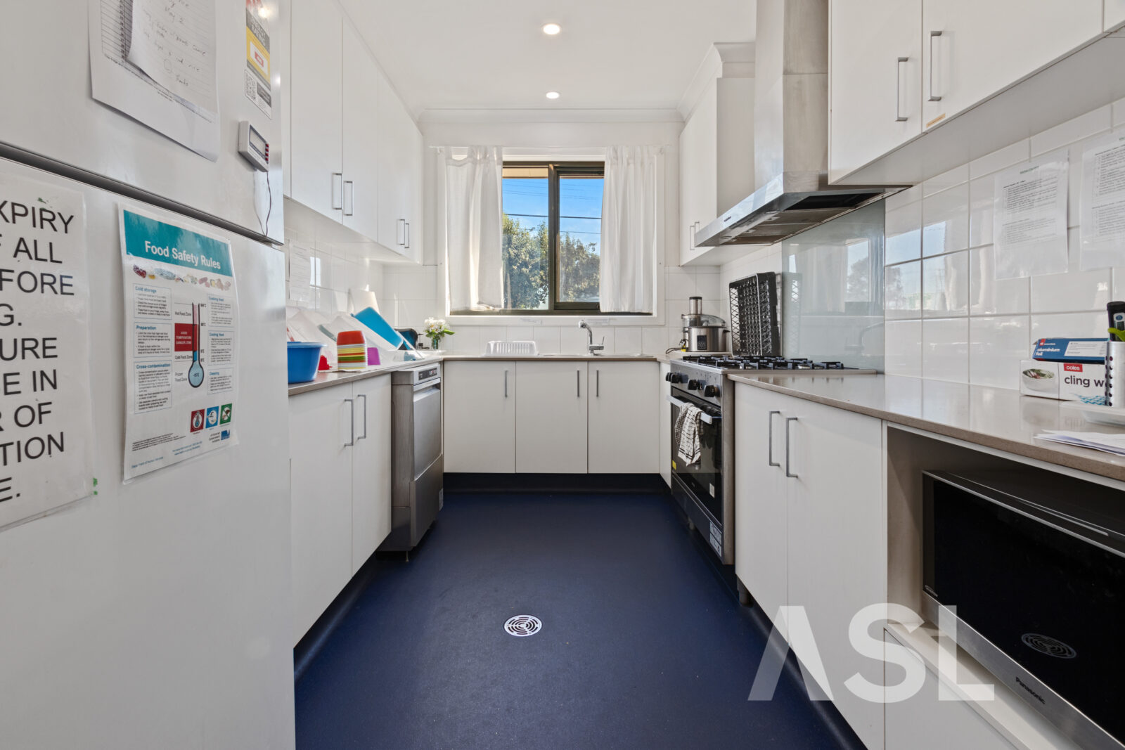 031_Open2view_ID946076-Geelong_Road