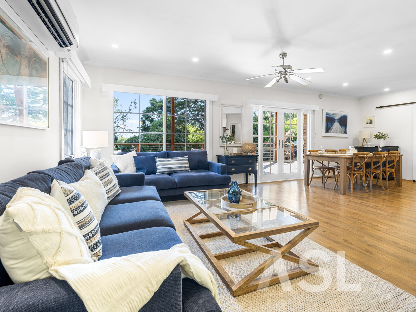 034_Open2view_ID996870-2_Highview_Drive