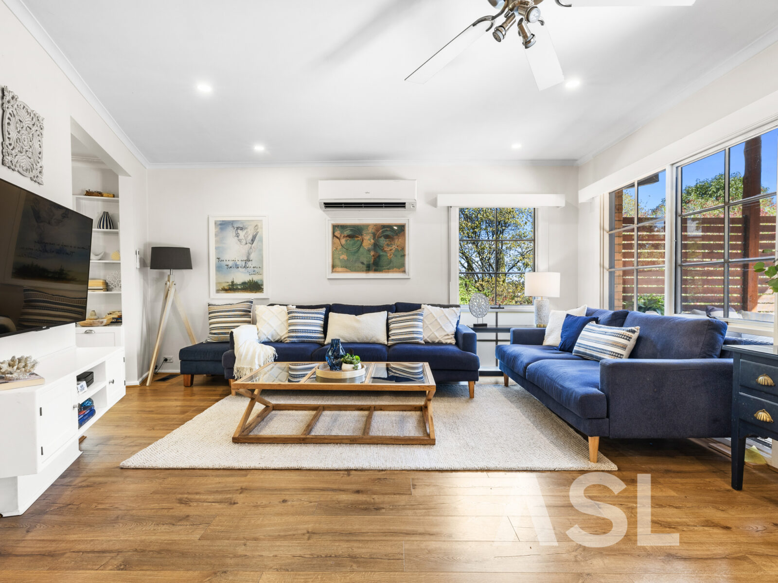 036_Open2view_ID996870-2_Highview_Drive