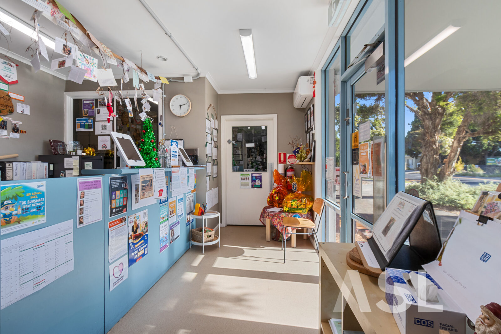 037_Open2view_ID984396-736_-_738_Heatherton_Road