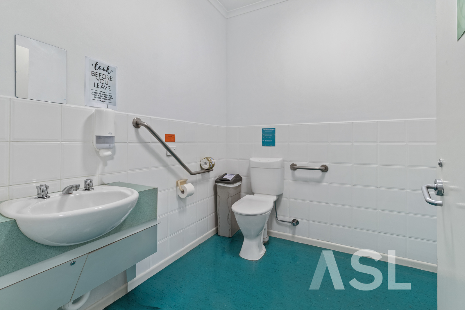 028_Open2view_ID1002013-141_-_143_Princes_Highway