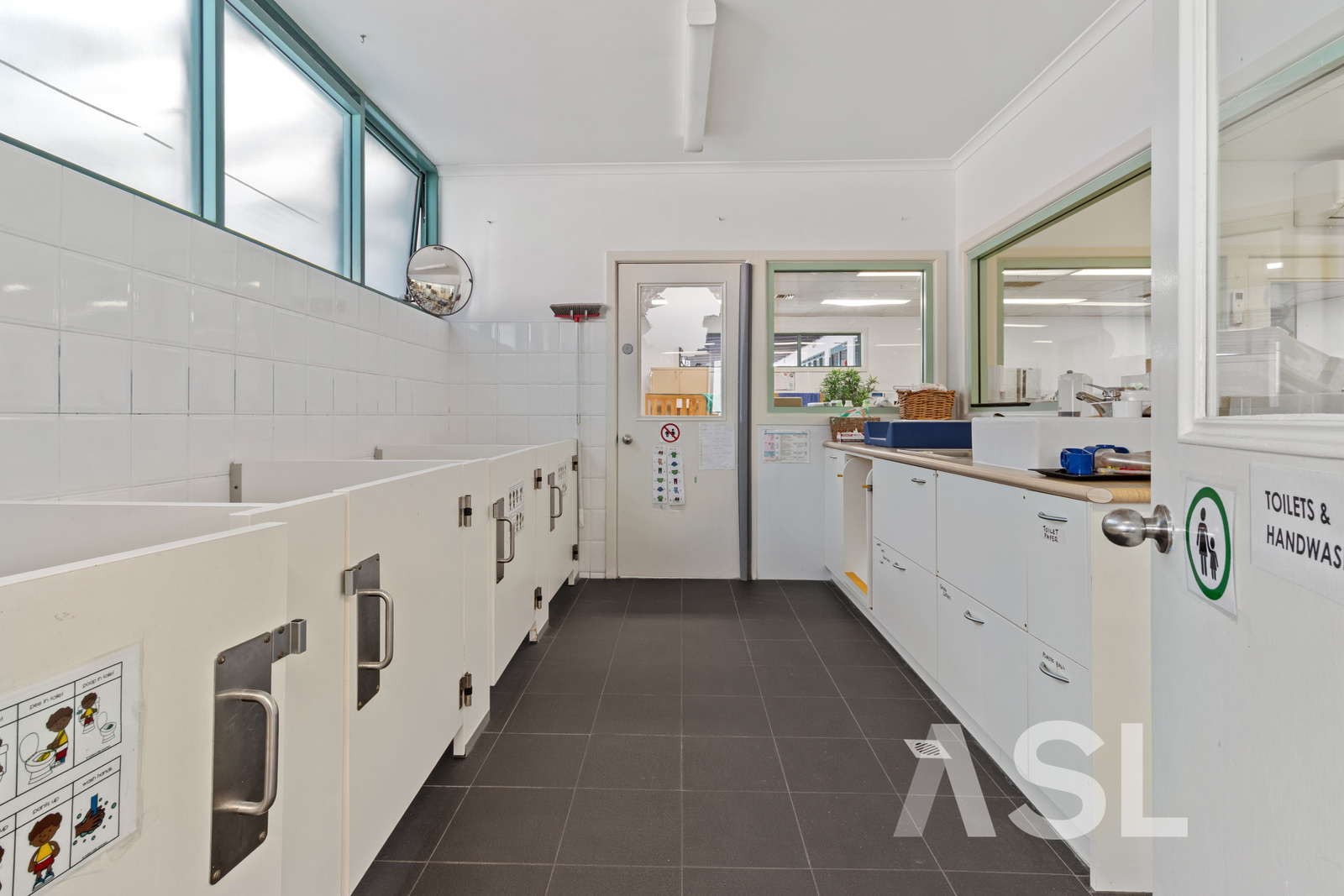 032_Open2view_ID1002013-141_-_143_Princes_Highway