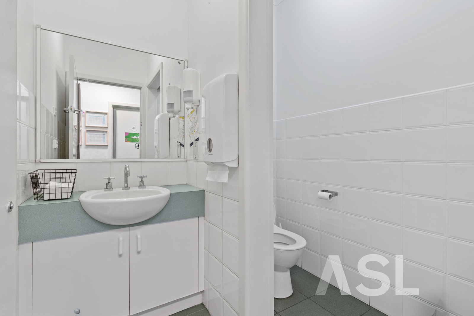 034_Open2view_ID1002013-141_-_143_Princes_Highway