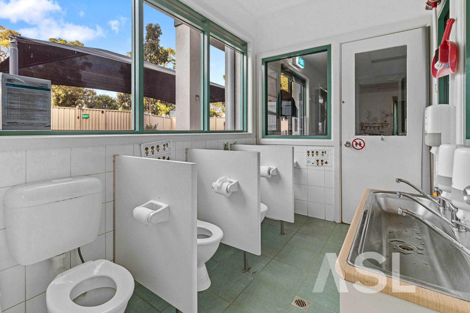 036_Open2view_ID1002013-141_-_143_Princes_Highway