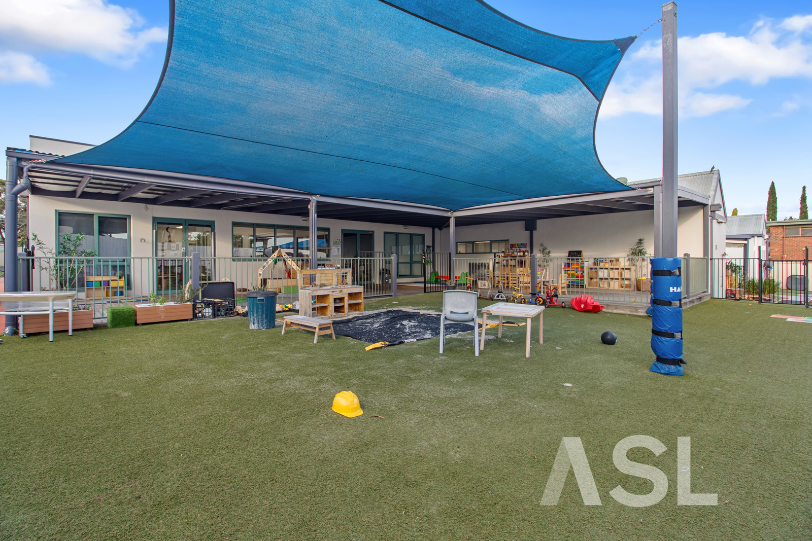 042_Open2view_ID1002013-141_-_143_Princes_Highway