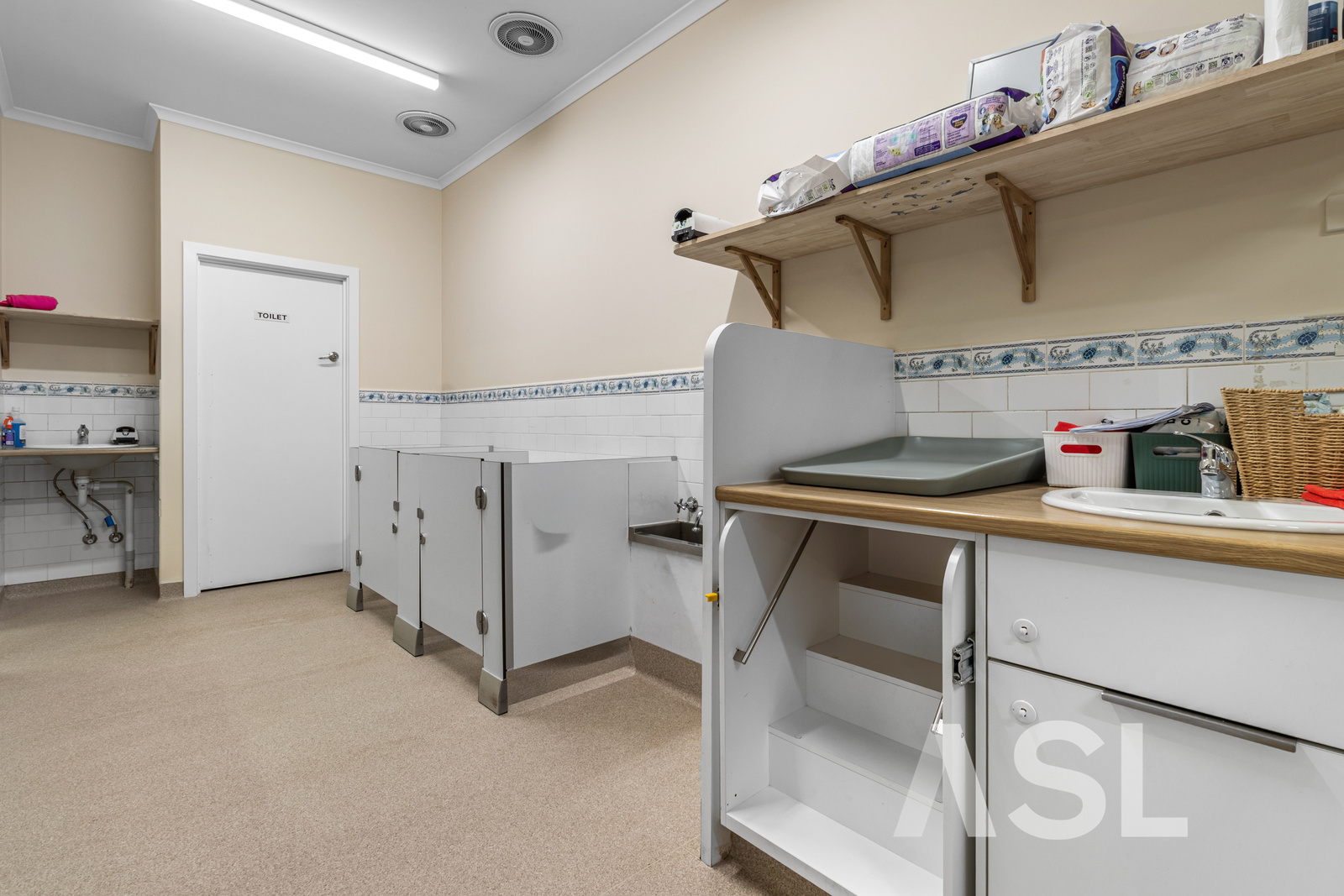 033_Open2view_ID1021653-Cumberland_Road