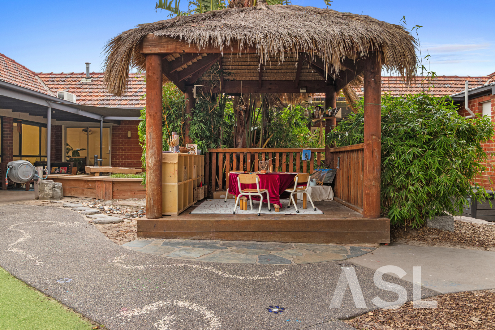 039_Open2view_ID1021653-Cumberland_Road
