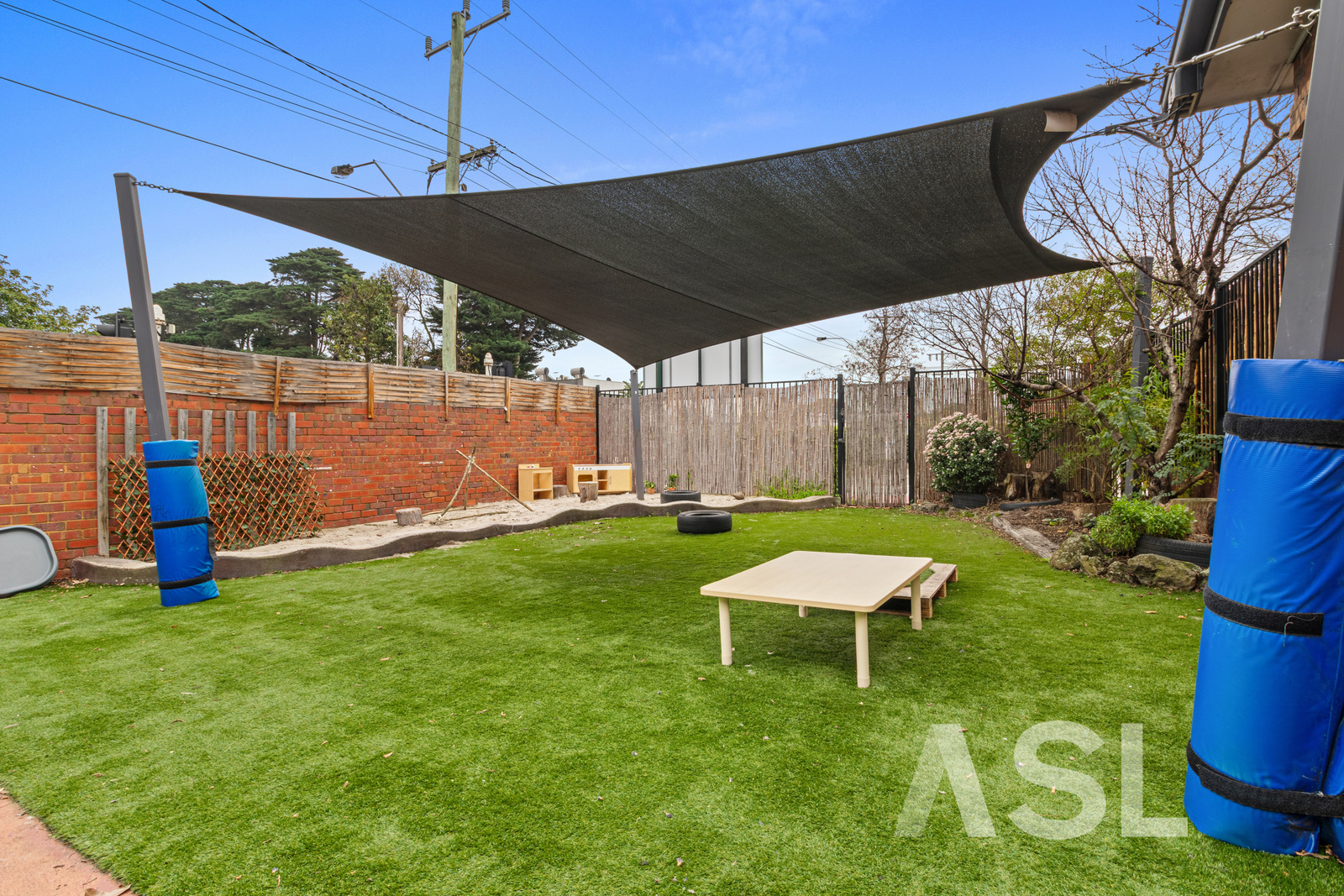 041_Open2view_ID1021653-Cumberland_Road