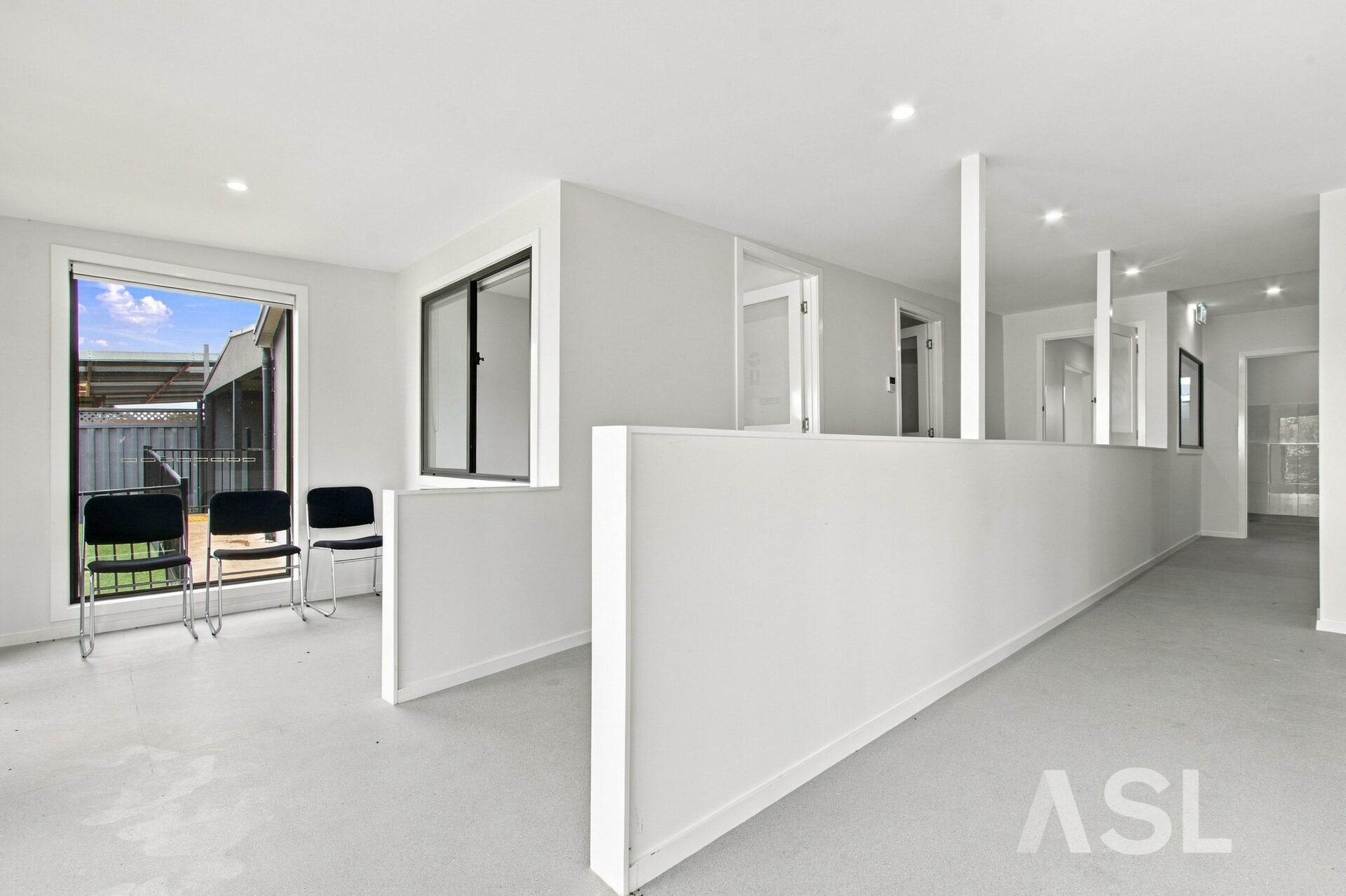 003_Open2view_ID1040266-6-8_Winifred_Street_-_Morwell