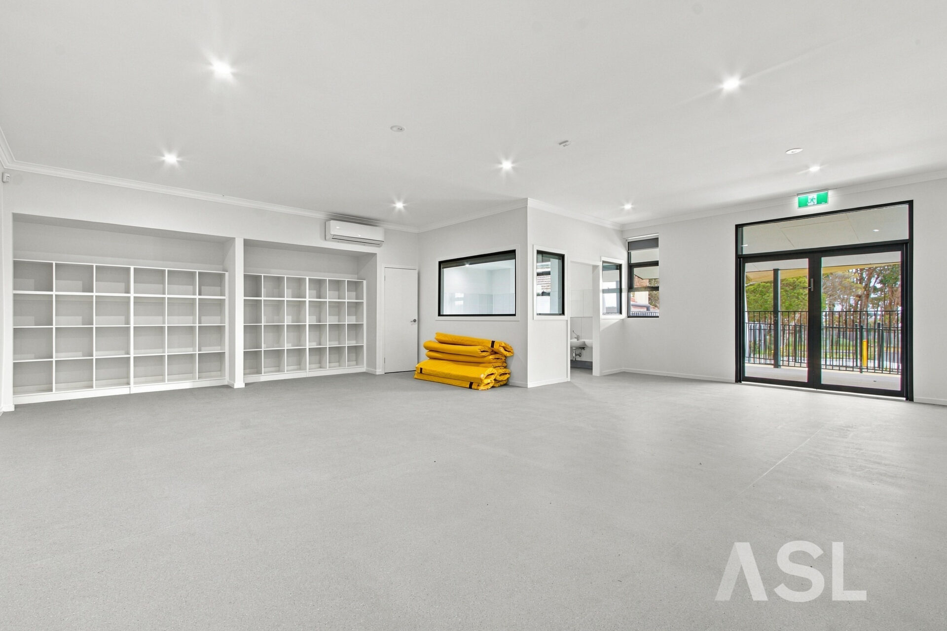 006_Open2view_ID1040266-6-8_Winifred_Street_-_Morwell